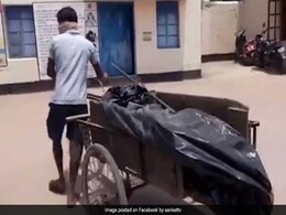 Woman's Body Carried In Garbage Cart In Odisha, Probe Ordered Woman's Body Carried In Garbage Cart In Odisha, Probe Ordered