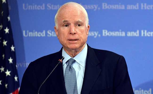 अमेरिकी सीनेटर जॉन मैक्केन का निधन, वियतनाम युद्ध के नायक के तौर पर थी पहचान