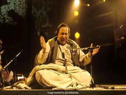 Nusrat Fateh Ali Khan Death Anniversary: लता मंगेशकर संग नुसरत साहब ने गाया था ये गाना, बॉलीवुड में यूं मचाई थी खलबली Nusrat Fateh Ali Khan Death Anniversary: लता मंगेशकर संग नुसरत साहब ने गाया था ये गाना, बॉलीवुड में यूं मचाई थी खलबली
