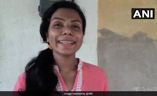 "Education First": Marriage Proposals After PM Autograph For Bengal Woman