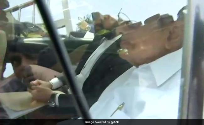 जम्मू - कश्मीर इकाई के अध्यक्ष गुलाम अहमद मीर को हिरासत में लेने पर पी. चिदंबरम ने कहा- गैर कानूनी