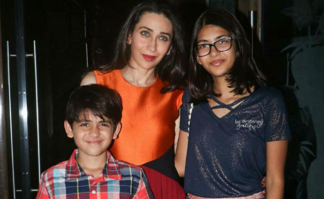 Yes, Karisma Kapoor, 'Even' Daughters Can Be Football Fans. Don't Be Surprised