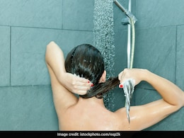 Winter Shower Tips: Hot Or Cold Shower? Here's What You Should Consider This Winter Winter Shower Tips: Hot Or Cold Shower? Here's What You Should Consider This Winter
