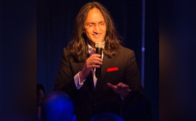 Papa CJ Brings Comedy, Magic Together To Raise Funds For Kerala Floods