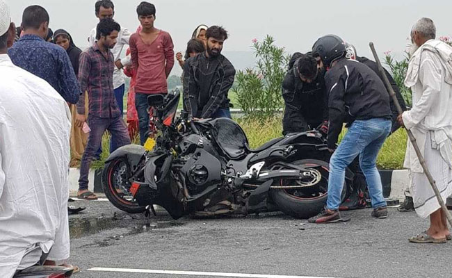 Multinational Bank Executive, 25, Dies After Superbike Crashes Near Delhi