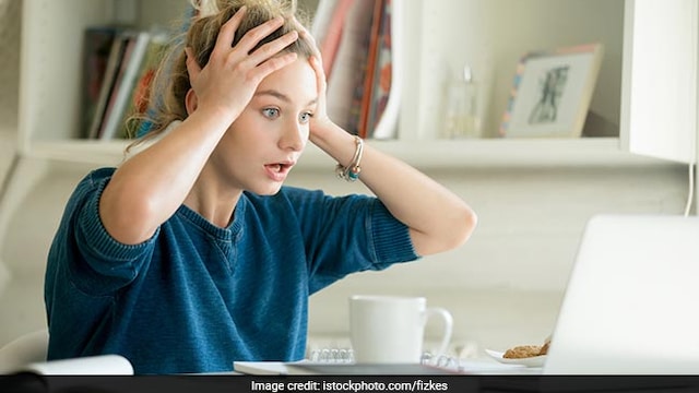 Follow these quick hacks to better manage a panic attack