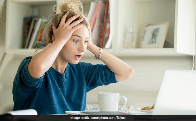 Follow these quick hacks to better manage a panic attack