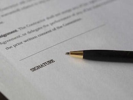 Pension Account: वीडियो कॉलिंग से जमा कर सकेंगे लाइफ सर्टिफिकेट, जानें और क्या-क्या हैं तरीके Pension Account: वीडियो कॉलिंग से जमा कर सकेंगे लाइफ सर्टिफिकेट, जानें और क्या-क्या हैं तरीके