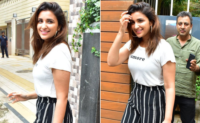 A Guide To Casual Weekend Dressing Featuring Parineeti Chopra