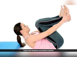 Pawanmuktasana Benefits: कब्ज, गैस और अपच जैसी समस्याओं के लिए बेहद फायदेमंद है पवनमुक्तासन