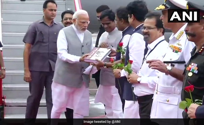 PM Modi In Mumbai Highlights: Emergency A "Black Spot" On Democracy, Says PM Modi