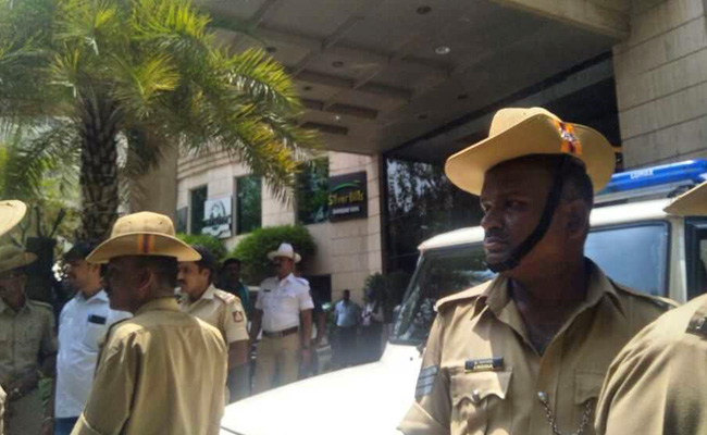 "Missing" Congress Lawmaker's Dramatic Return Before Karnataka Trust Vote