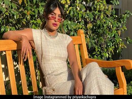 Priyanka Chopra's <I>Bharat</i> Fee Almost Rivals Deepika Padukone's For "<I>Padmaavat</i>": Report Priyanka Chopra's <I>Bharat</i> Fee Almost Rivals Deepika Padukone's For "<I>Padmaavat</i>": Report