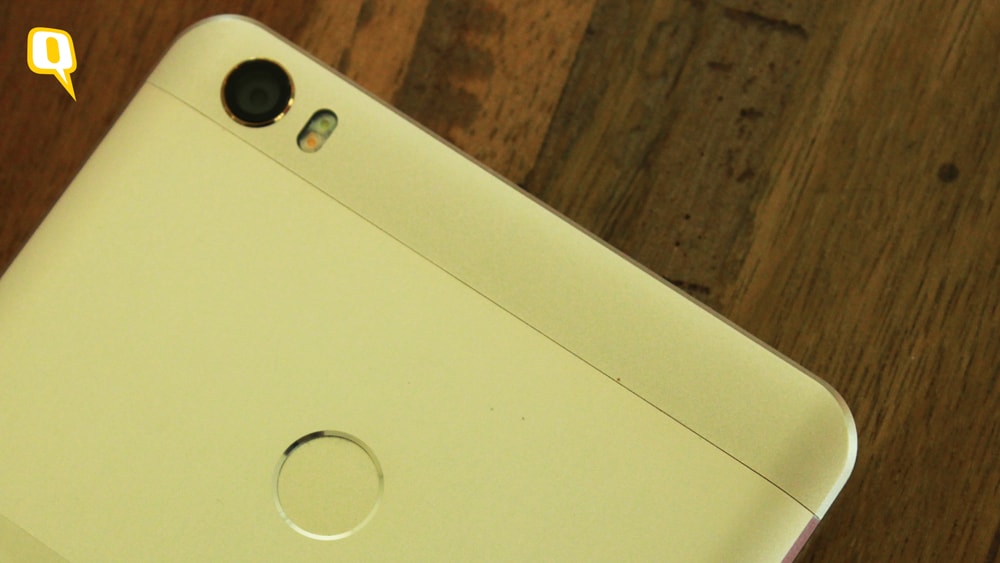 The fingerprint scanner placement on Mi Max is similar to Redmi Note 3, while the camera is slotted at Mi5's place. (Photo: <b>The Quint</b>)