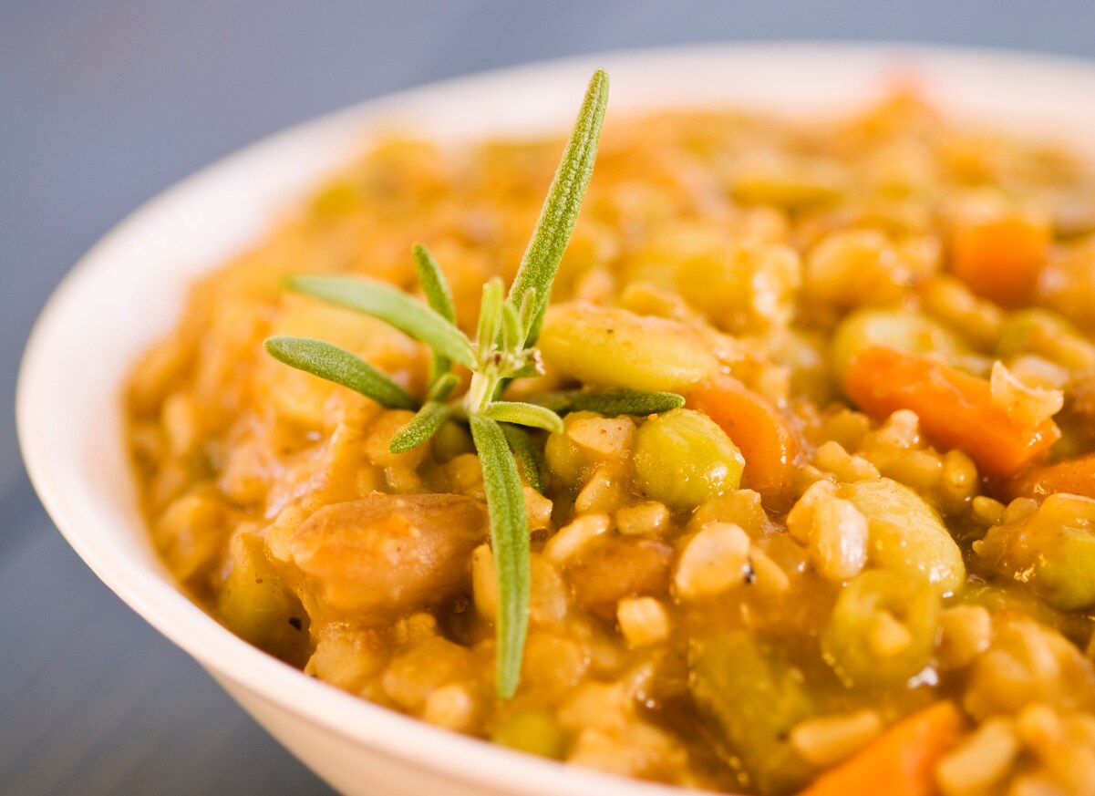 The khichdi is cooked in Rajasthan by the farming community mostly in the nights.
