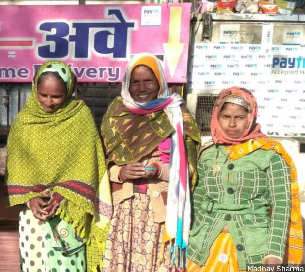 Saurati Devi (centre) and her husband left Tonk city for Jaipur after they lost their jobs to the sand-mining ban. In the capital, the couple found work for no more than eight days, down from about 20 back in Tonk.