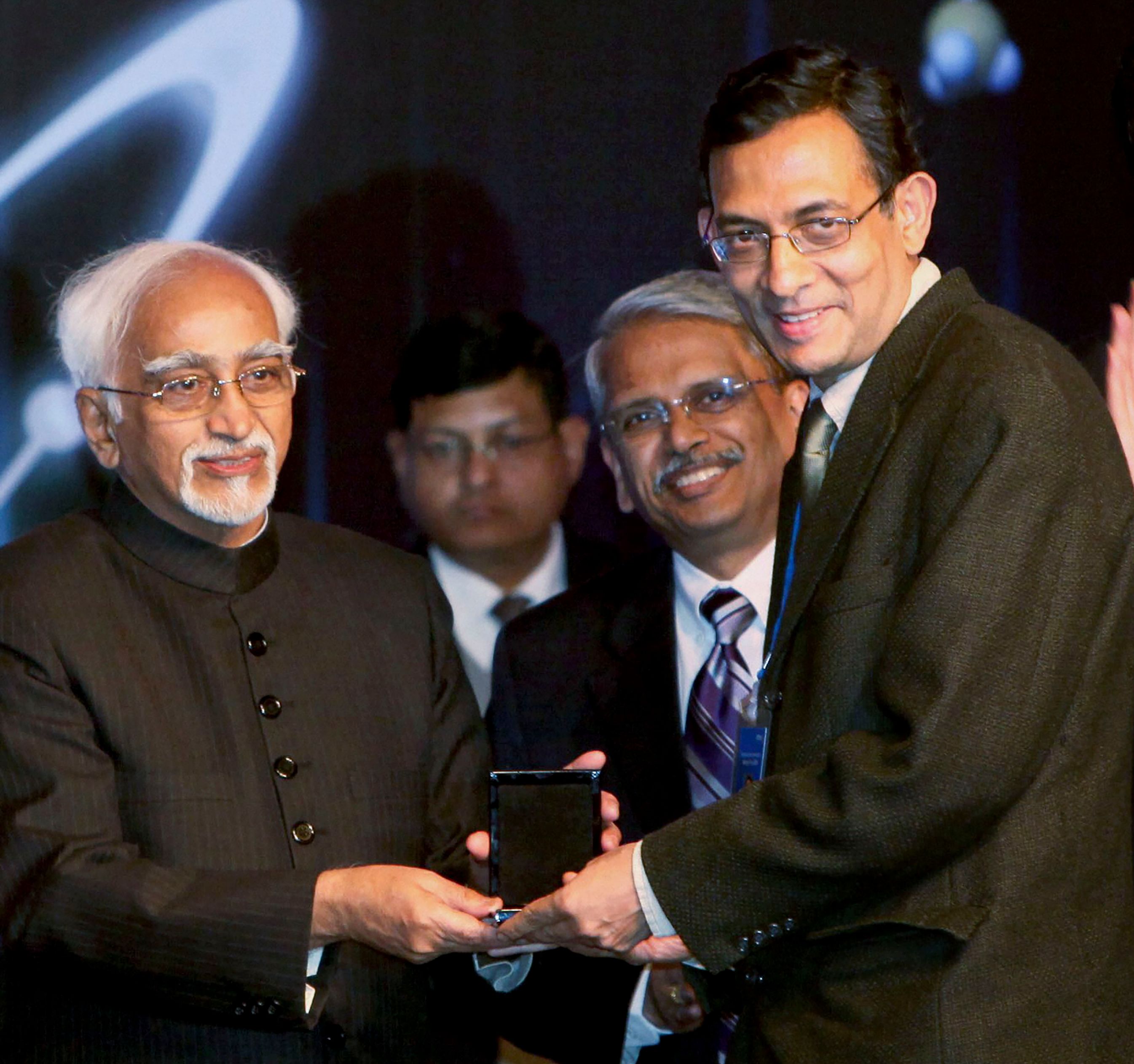 File photo of Abhijit Banerjee receiving from the Infosys Prize 2009 in Social Science (Source: PTI)