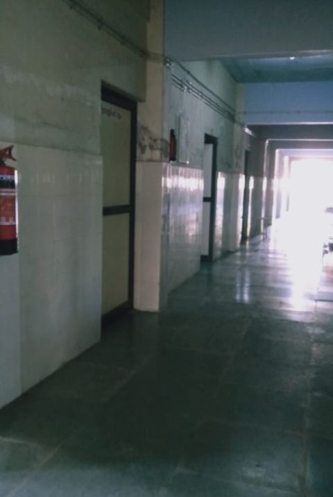 The corridor leading to isolation rooms in Pathanamthitta's General Hospital. (Photography: Anugeeth AG)