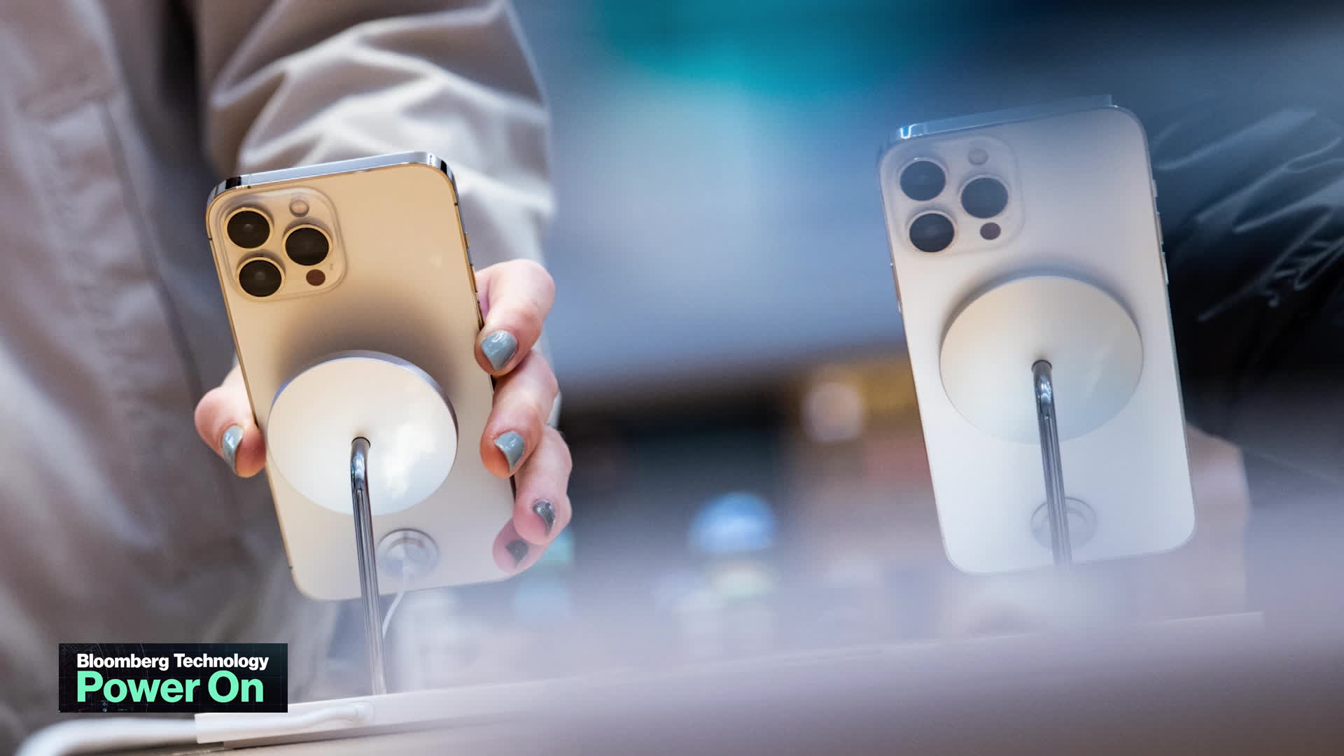 WATCH: Here's what to expect from Apple's “Far Out” event on September 7, starting with the iPhone 14 and new Apple watches.Source: Bloomberg