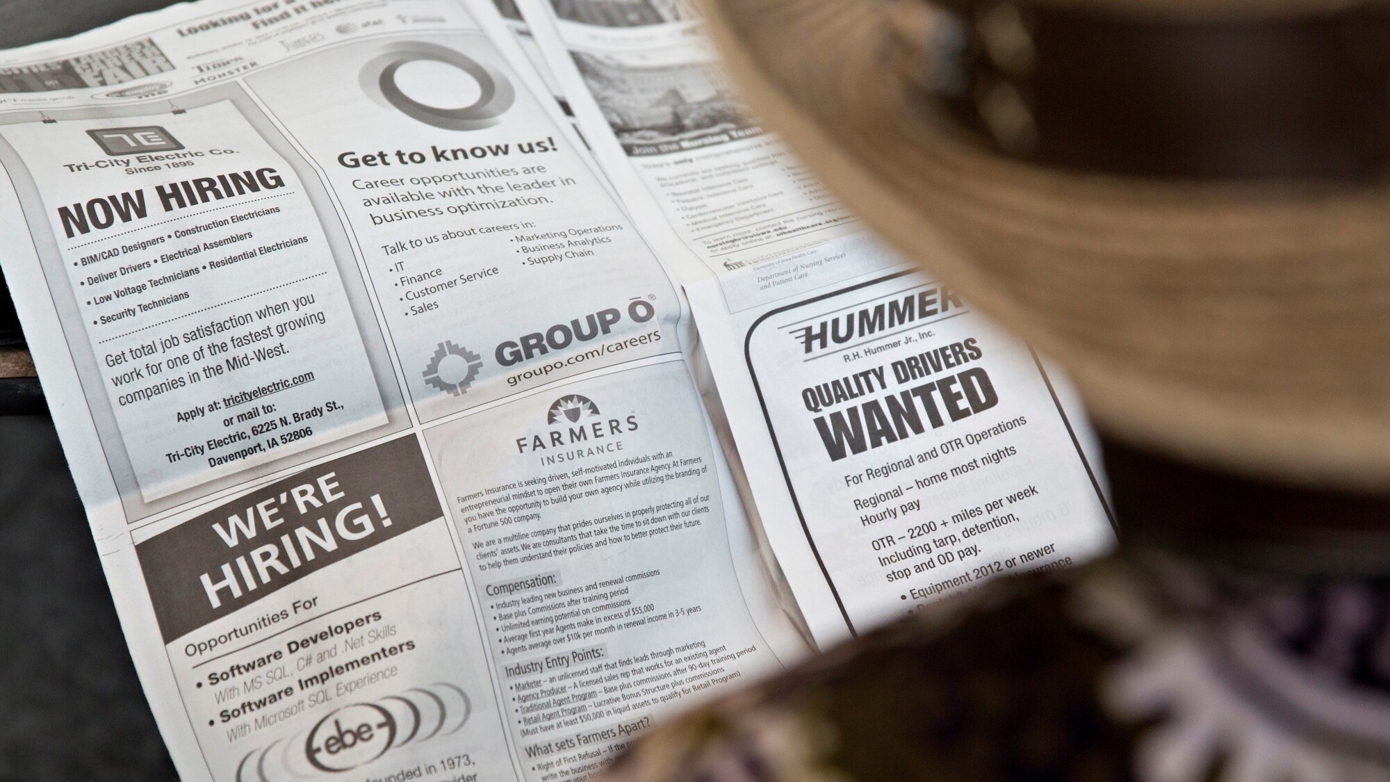 US payrolls rose more than expected with a gain of 315,000 in August, while the unemployment rate rose to 3.7%. Bloomberg's Michael McKee breaks down the numbers on “Bloomberg Surveillance.”Source: Bloomberg