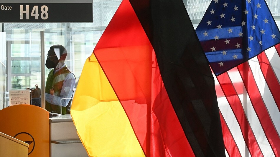 WEATCH: Germany is “working very hard” to avoid a trade war with the US, German Chancellor Olaf Scholz says.Source: Bloomberg