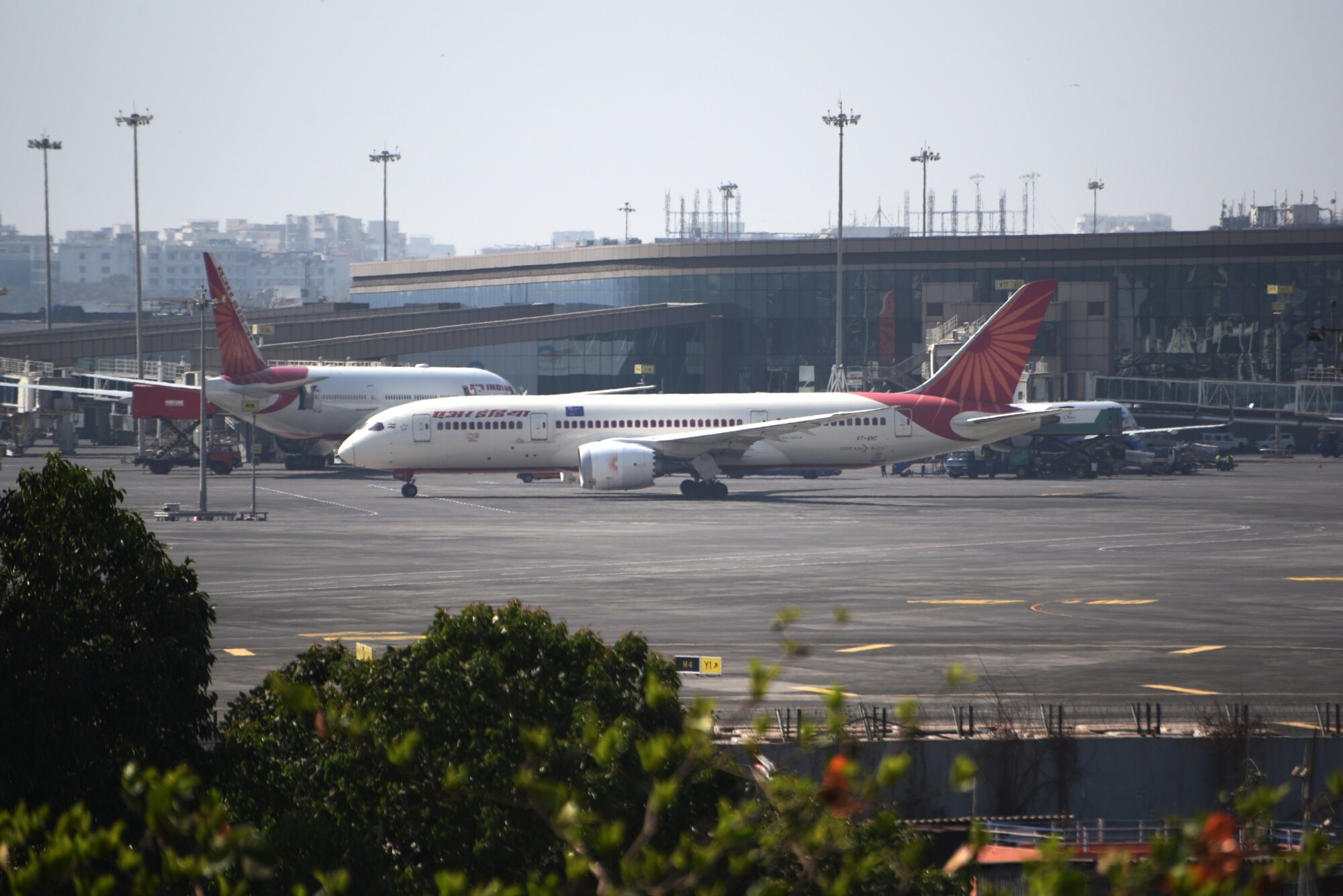 Air India's Boeing 787-8 Dreamliner at Chhatrapati Shivaji Maharaj International Airport in Mumbai.Photographer: Indranil Aditya/Bloomberg