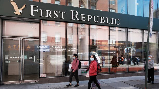 Watch: It might be harder for First Republic to borrow funds from the Fed. Source: Bloomberg