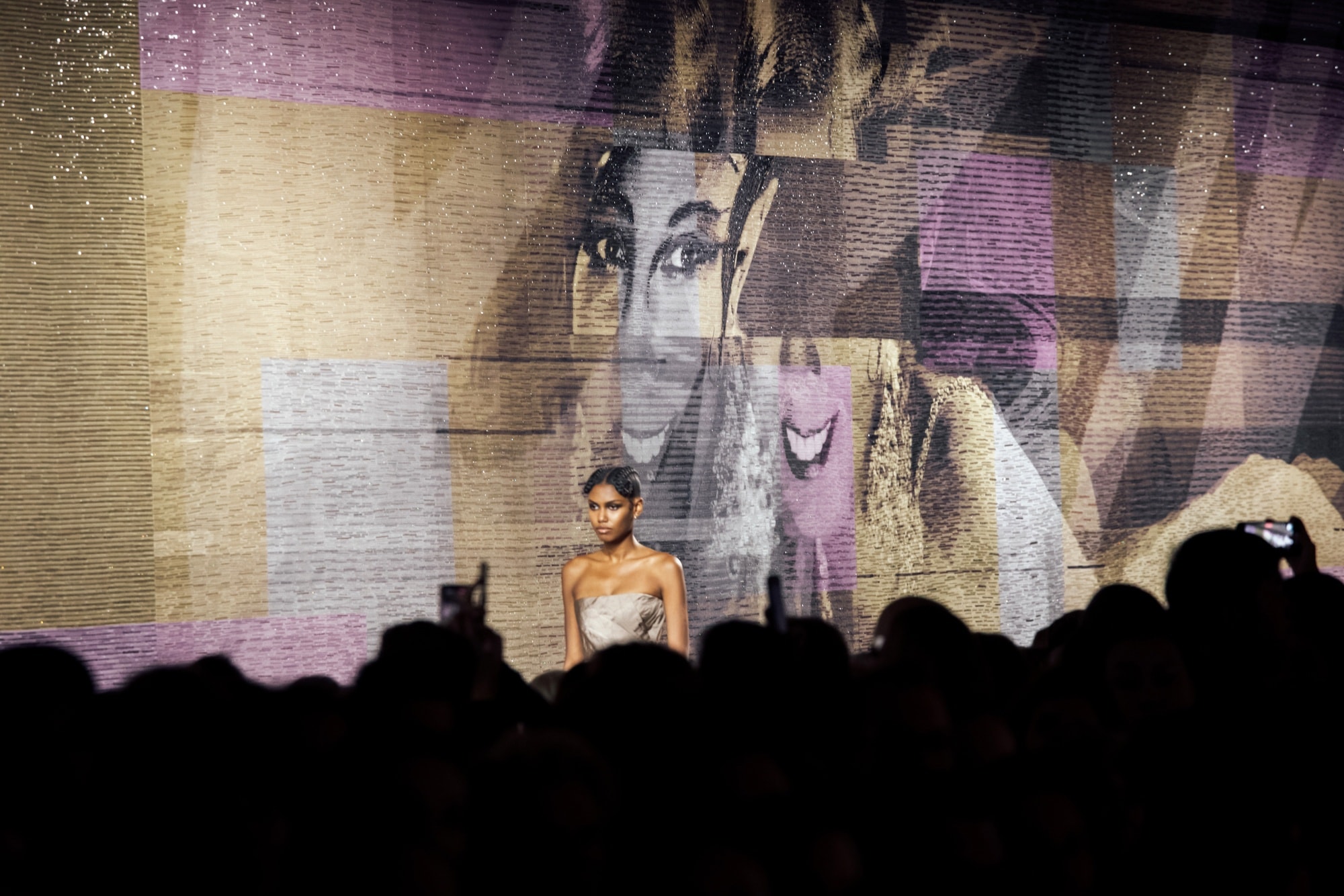 Models on the catwalk during the Christian Dior Spring/Summer 2023 Fashion Show, in Paris.Photographer: Cyril Marcilhacy/Bloomberg