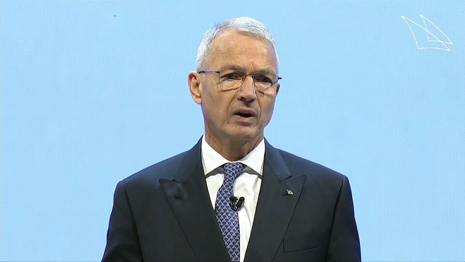 WATCH:“I apologize that we were no longer able to stem the loss of trust that had accumulated over the years,” Chairman Axel Lehmann says.Source: Bloomberg