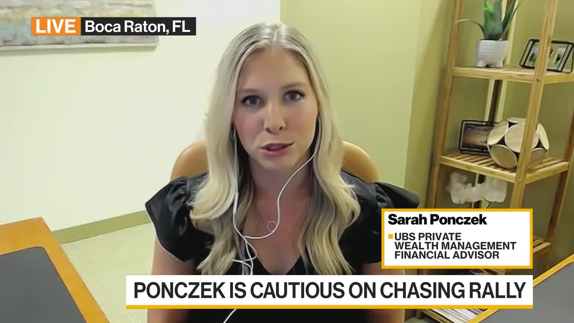 WATCH: UBS Private Wealth Management Financial Advisor Sarah Ponczek explains why investors should not lose sight of the secular bull case that is building for equities.Bloomberg