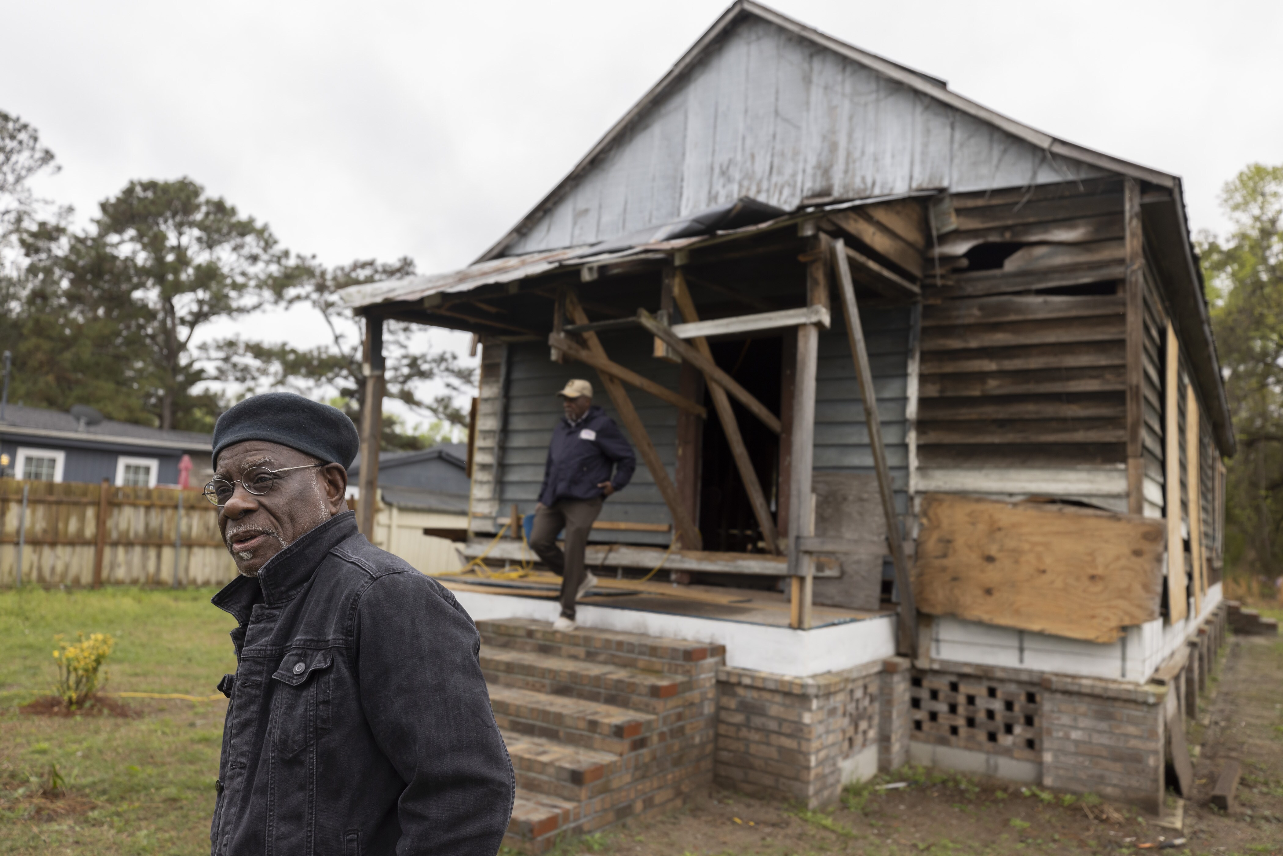 Members of the African American Settlement Community Historic Commission in front of a 119-year-old schoolhouse for African Americans in Mount Pleasant, South Carolina.Photographer: Sam Wolfe/Bloomberg