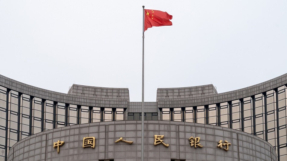 WATCH: A paper backed by China's central bank says policy makers have ample tools to stabilize the foreign exchange market even if the yuan enters a panic slide. Catherine Ngai reports.Source: Bloomberg