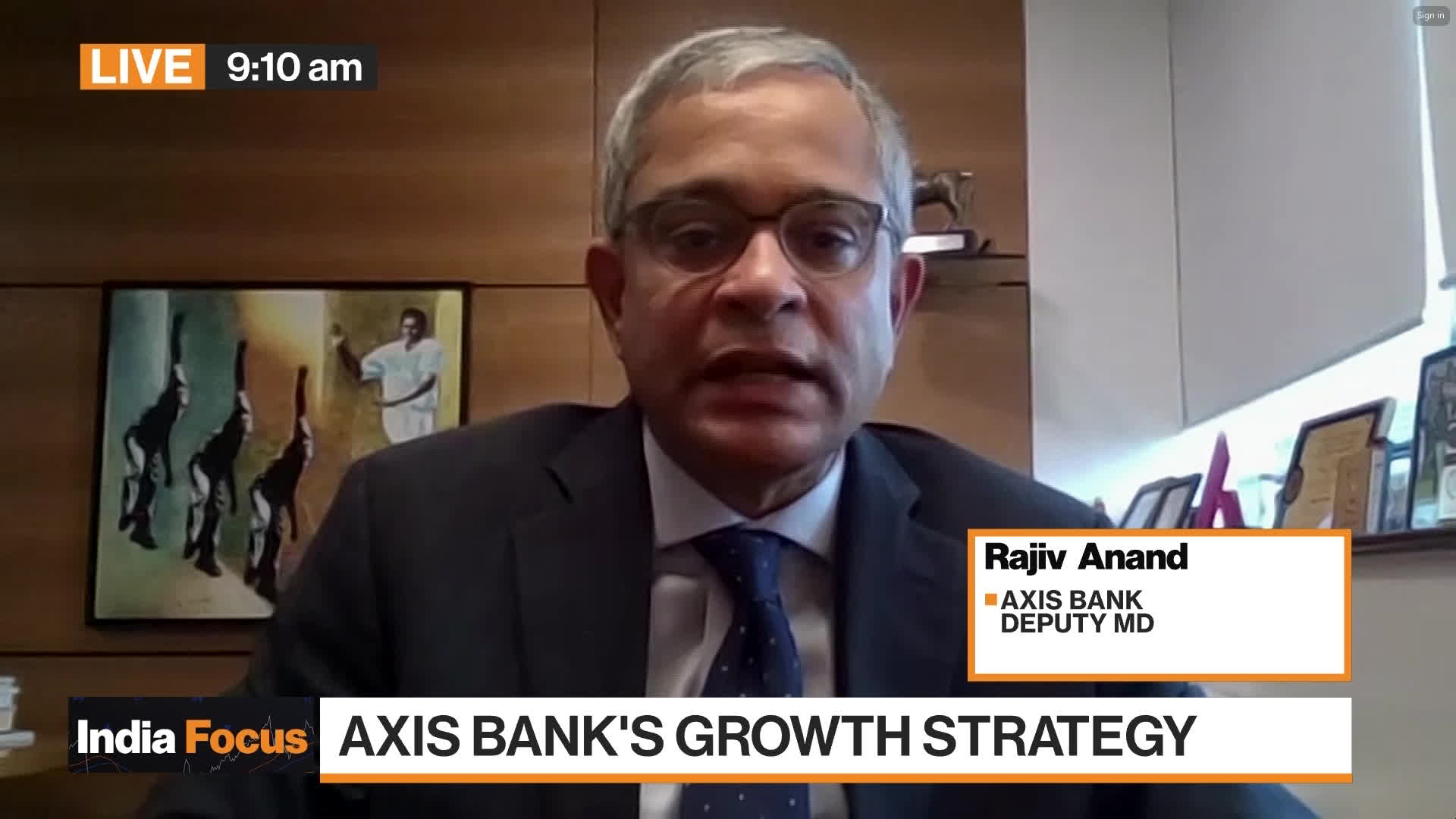 Axis Bank Deputy MD Rajiv Anand discusses the bank's business strategy and his outlook for India's banking sector. He speaks with Haslinda Amin and Rishaad Salamat on “BloombergMarkets: Asia”.