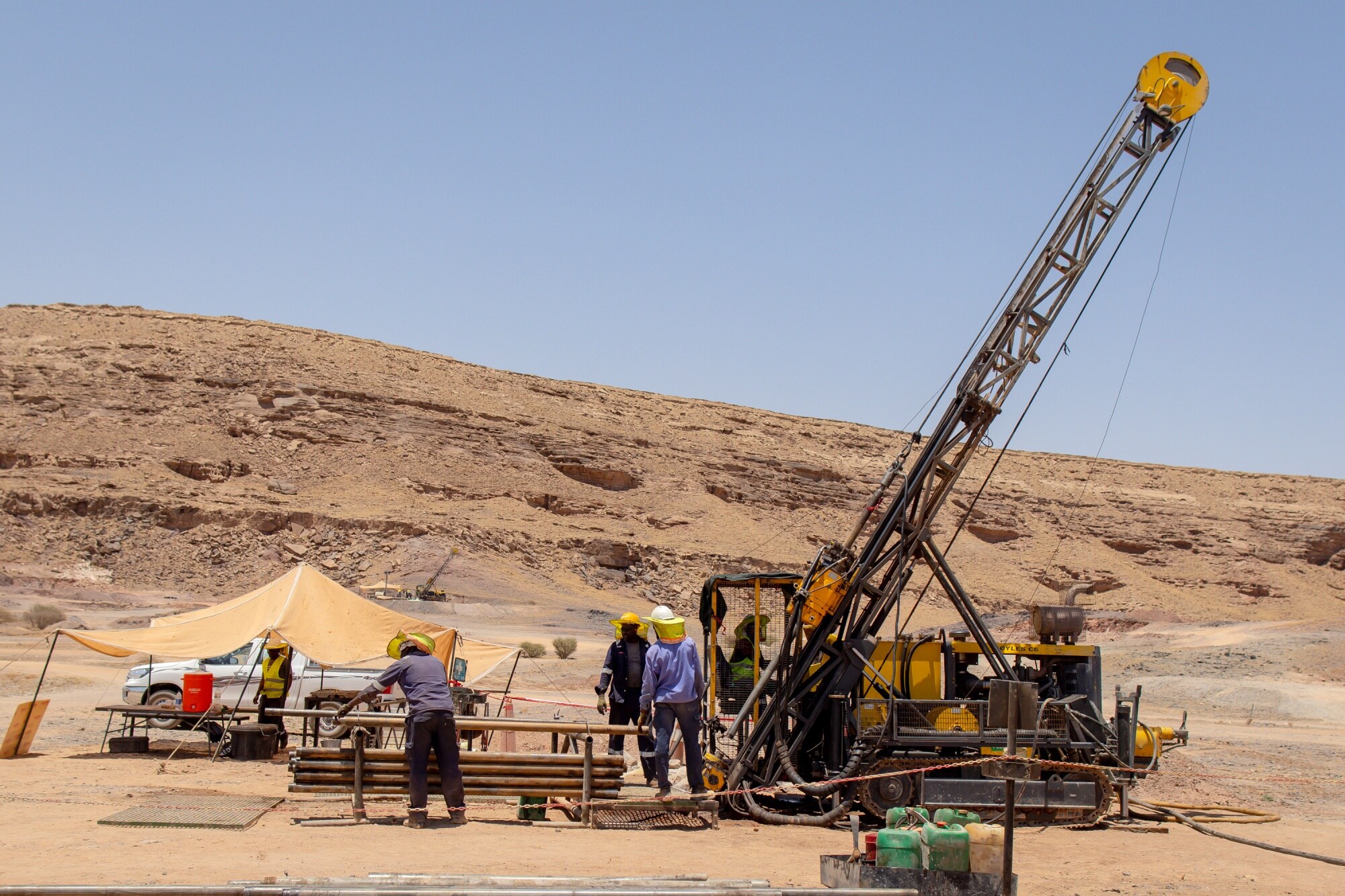 A rig drilling samples at the Khnaiguiyah mining site, on July 10.Photographer: Tasneem Alsultan/Bloomberg