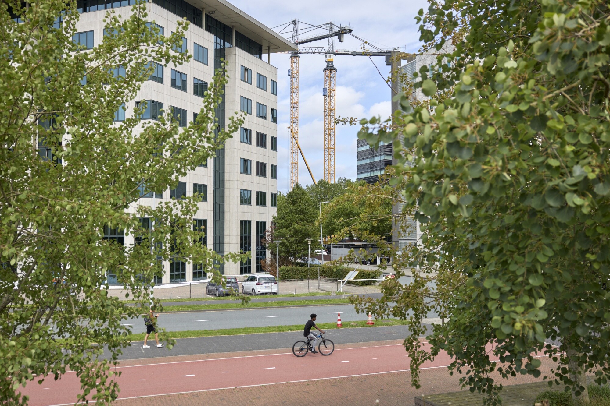 Construction works in Hondsrugpark in Amsterdam. Dutch people account for just over 40% of the capital's population as more and more locals choose to live in satellite towns where rents are cheaper.Photographer: Ksenia Kuleshova/Bloomberg