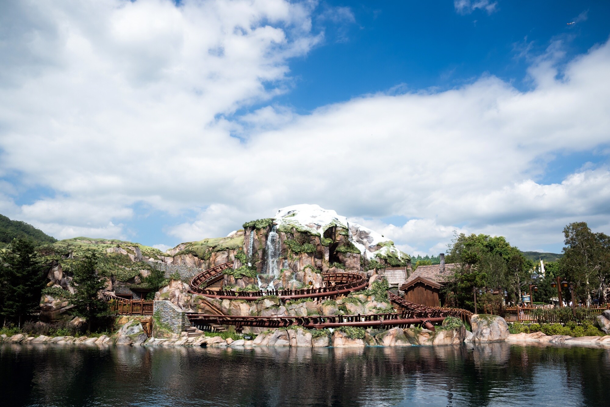The Wandering Oaken's Sliding Sleighs roller coaster ride in the World of Frozen.Photographer: Bertha Wang/Bloomberg