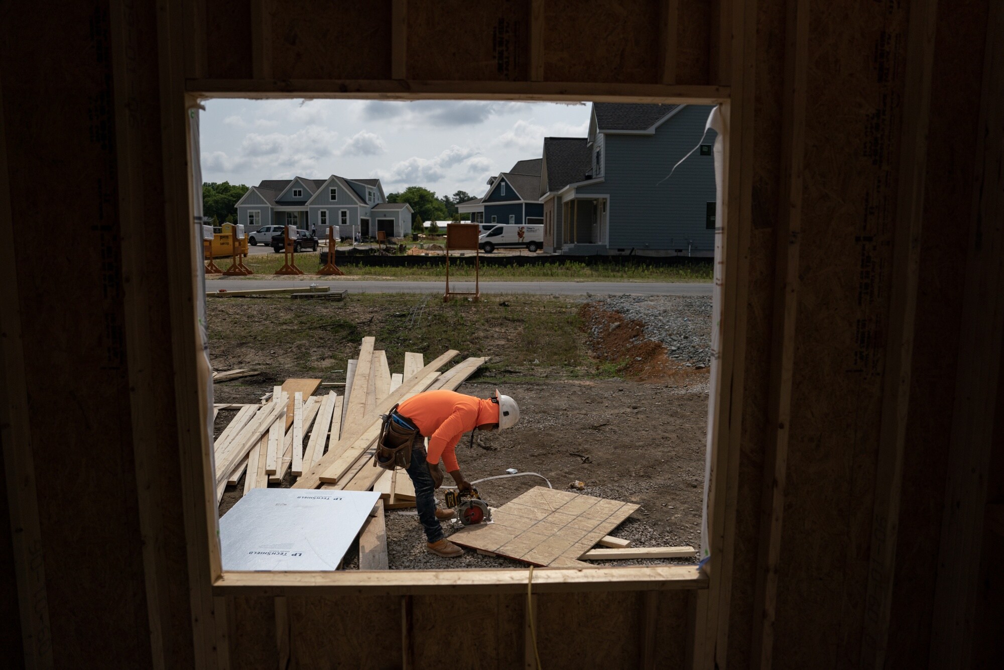 Builders are starting to become more concerned about the outlook, according to a Zonda survey.Photographer: Allison Joyce/Bloomberg