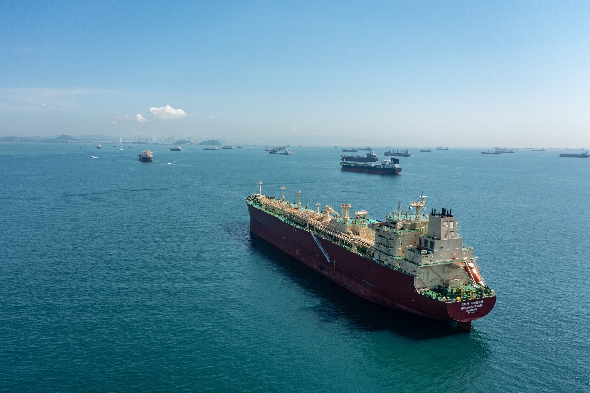 Cargo ships wait in the anchor zone to cross the Panama Canal from the Pacific entrance near Panama City on Sept. 1.Photographer: Walter Hurtado/Bloomberg