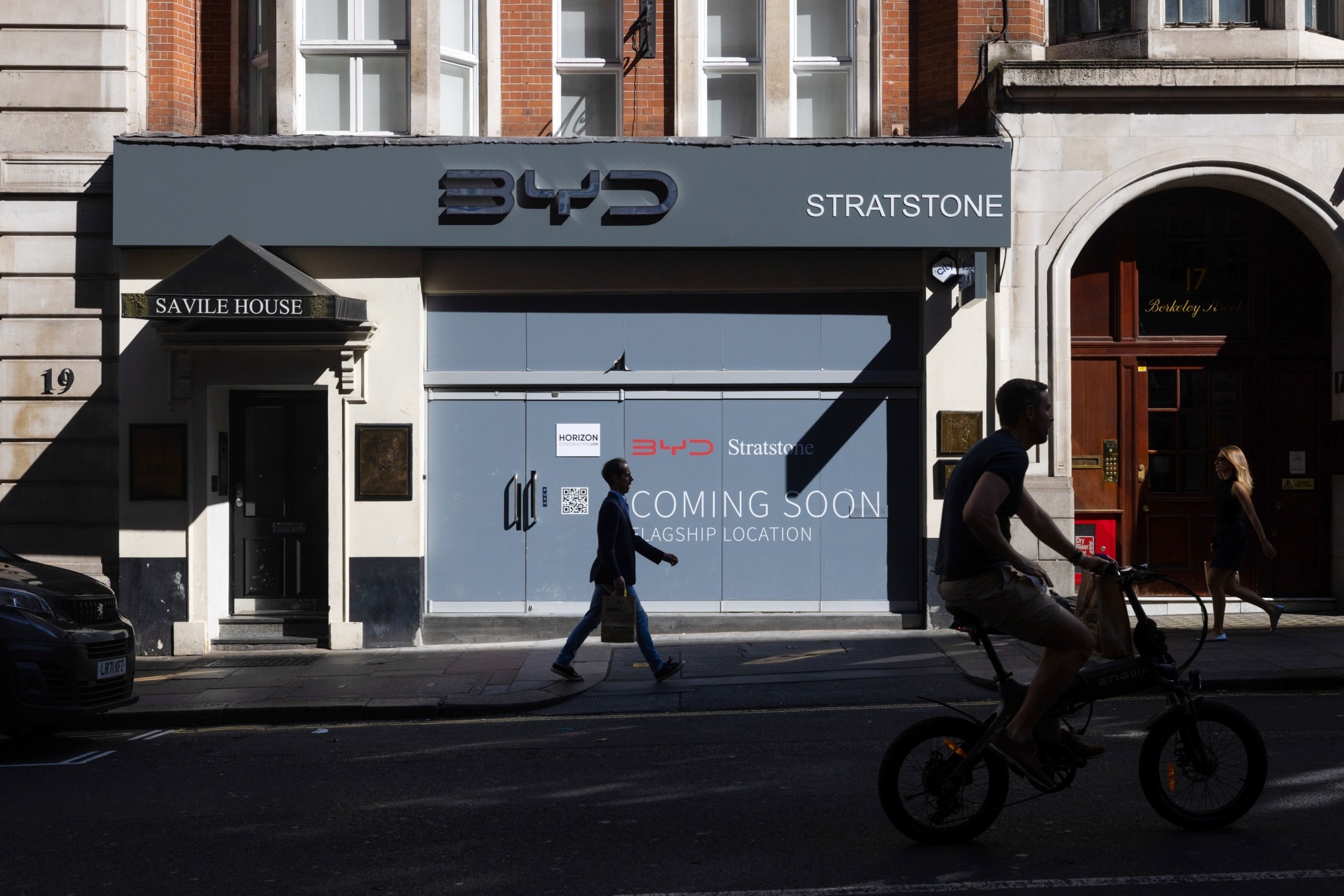 BYD's now-open showroom in the Mayfair district of London in September.Photographer: Chris Ratcliffe/Bloomberg