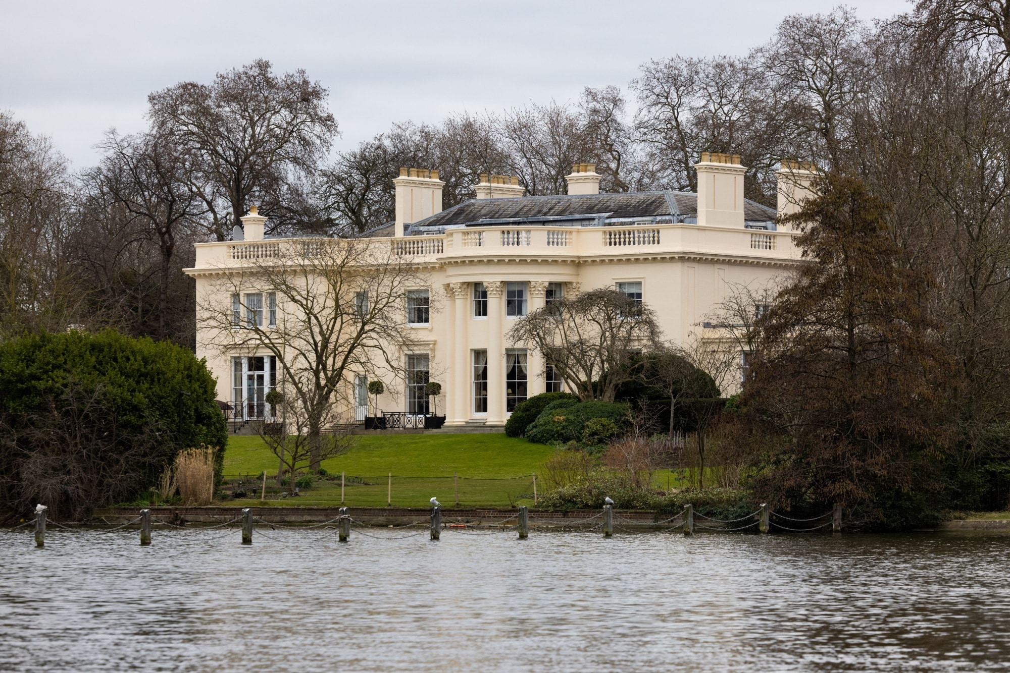 The Holme lakeside mansion in Regent's Park, London.Photographer: Chris Ratcliffe/Bloomberg