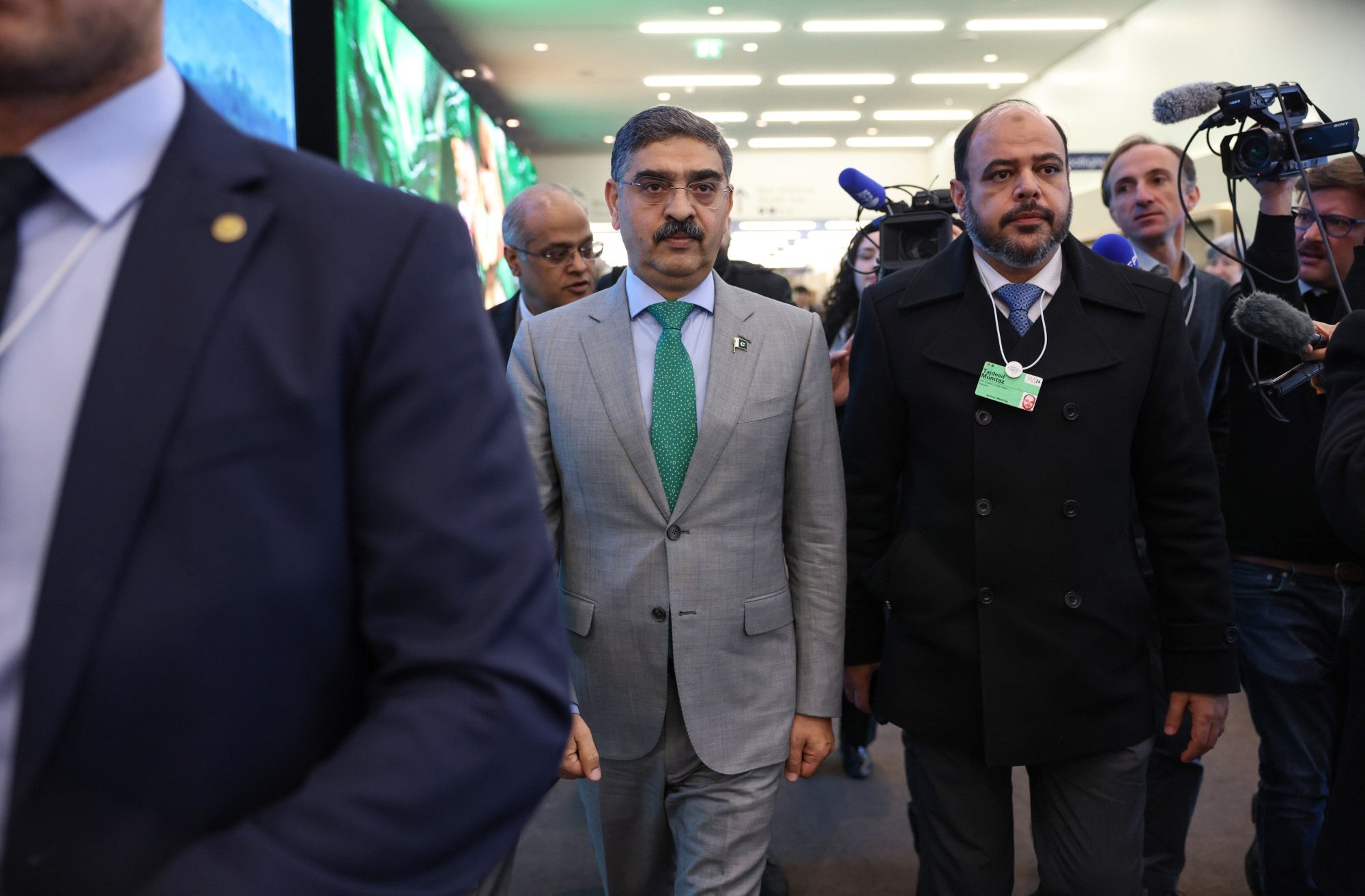 Anwaar-ul-Haq Kakar in Davos, on Jan. 17.Photographer: Hollie Adams/Bloomberg