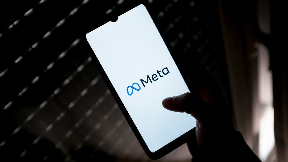 WATCH: Meta Platforms announced it will pay its first-ever quarterly dividend of 50 cents a share. Techonomy Media founder David Kirkpatrick and Bloomberg Intelligence's Mandeep Singh have more.Source: Bloomberg