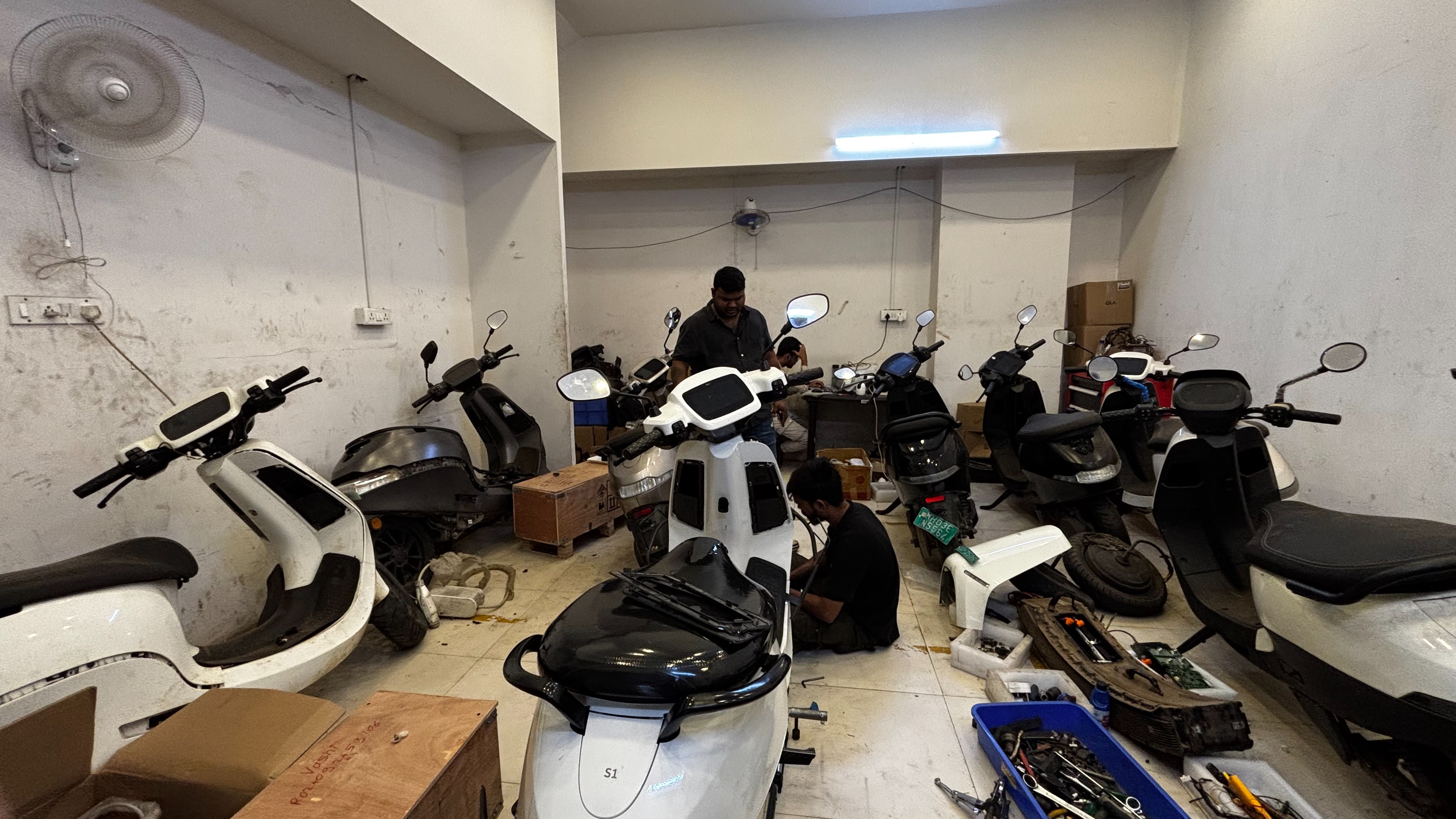 Four Mumbai RTOs 'Inspect' 10 Ola Electric Stores Over Lack Of Trade Certificates