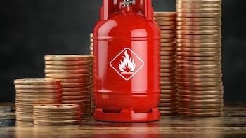 Govt Maintains Domestic LPG Prices Are Below Market Level, Reports No Increases In Diesel, Petrol Prices