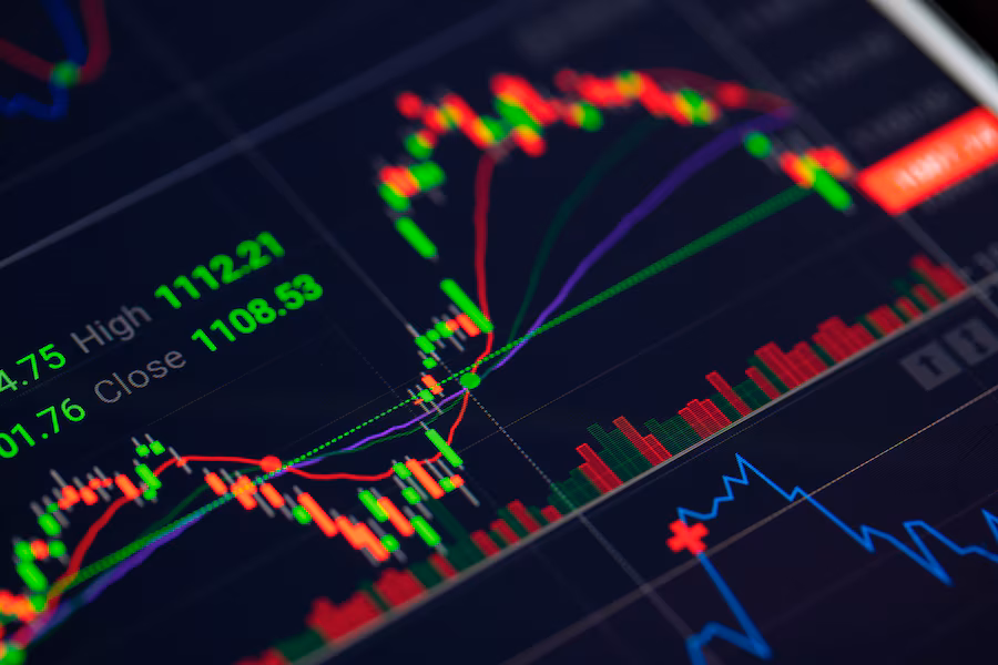 Sensex Slumps 900 Points Intraday&mdash; Three Reasons Why Markets Are Seeing A Sharp Fall
