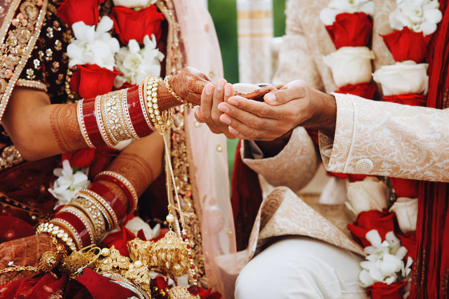Are Wedding Gifts Taxable In India? Here's What Law Says About Cash, Transfers & More 