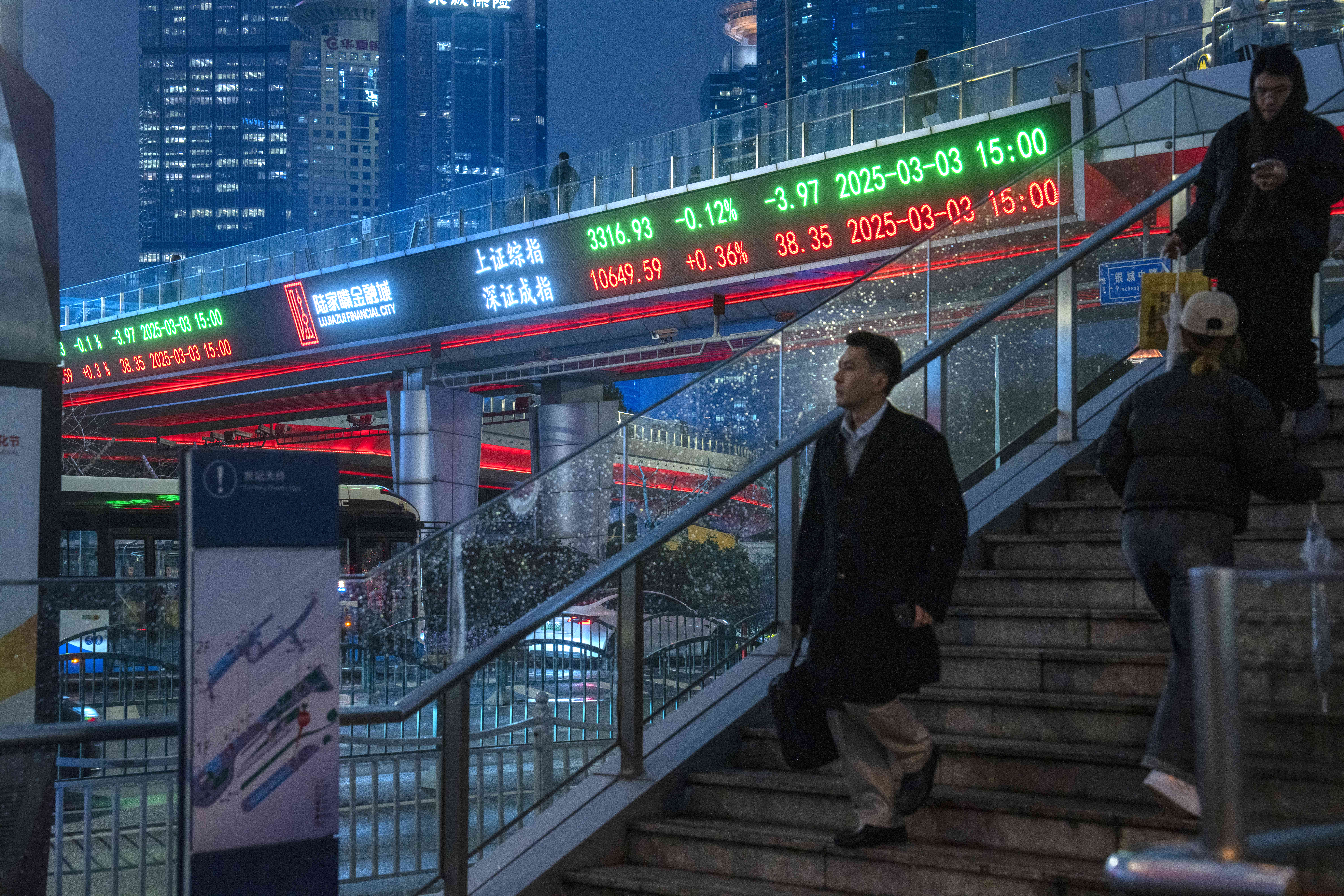 BofA Warns Of Chinese Stock Correction &lsquo;Soon&rsquo; In 2015 Repeat