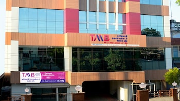 Tamilnad Mercantile Bank Q1 Business Update: Advances Jump 27% To Rs 57,306 Crore