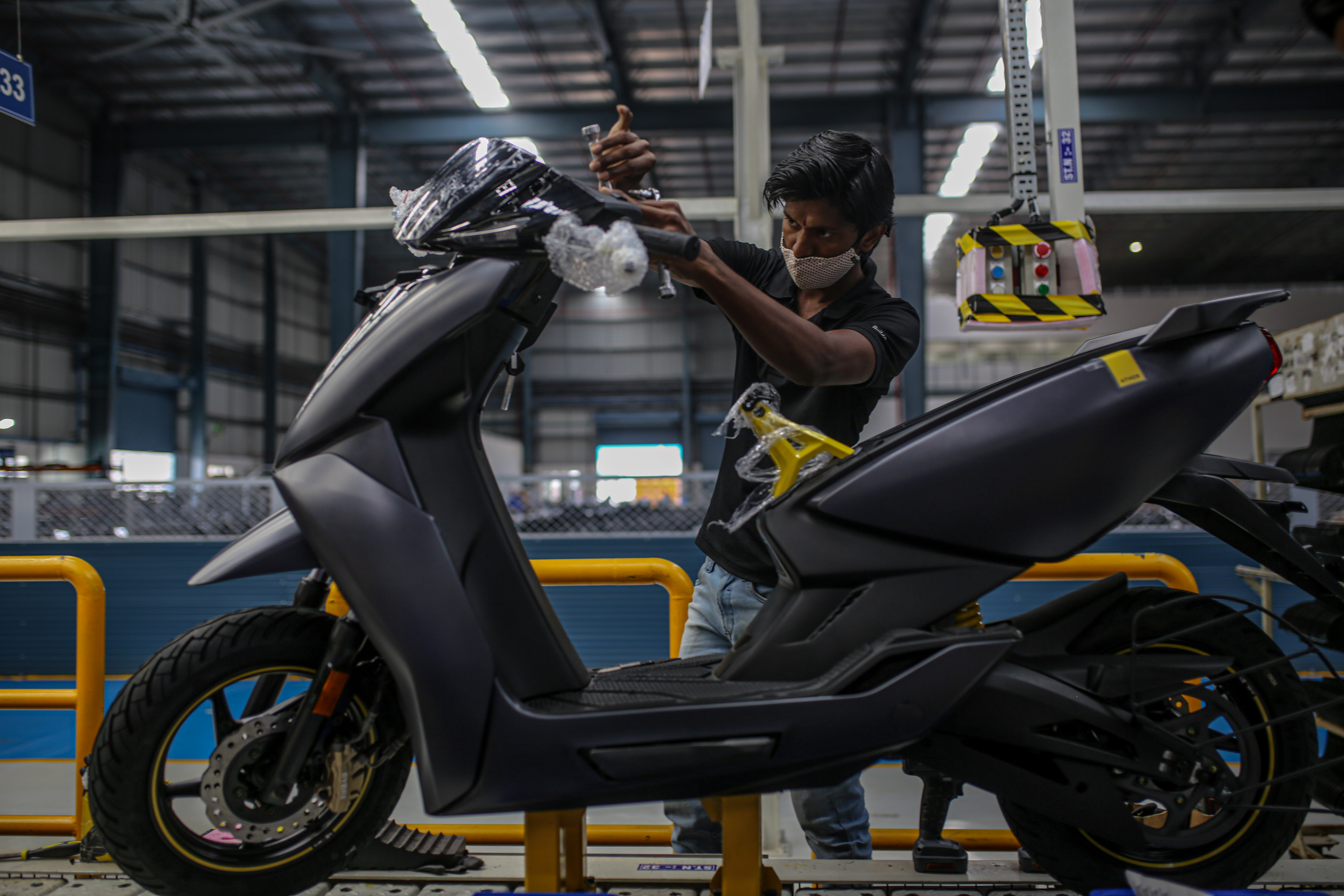 EV Maker Ather Is Said To Consider Smaller IPO Amid Market Chaos