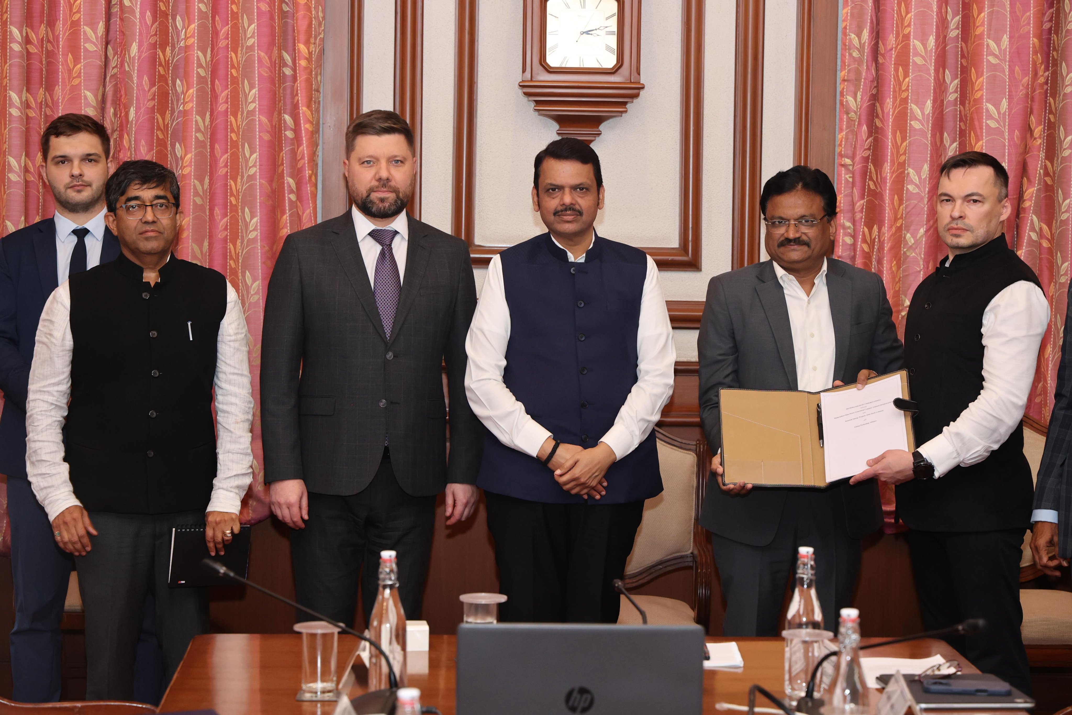 Maharashtra Inks MoU With Russia's ROSATOM For Thorium-Based Small Modular Reactor